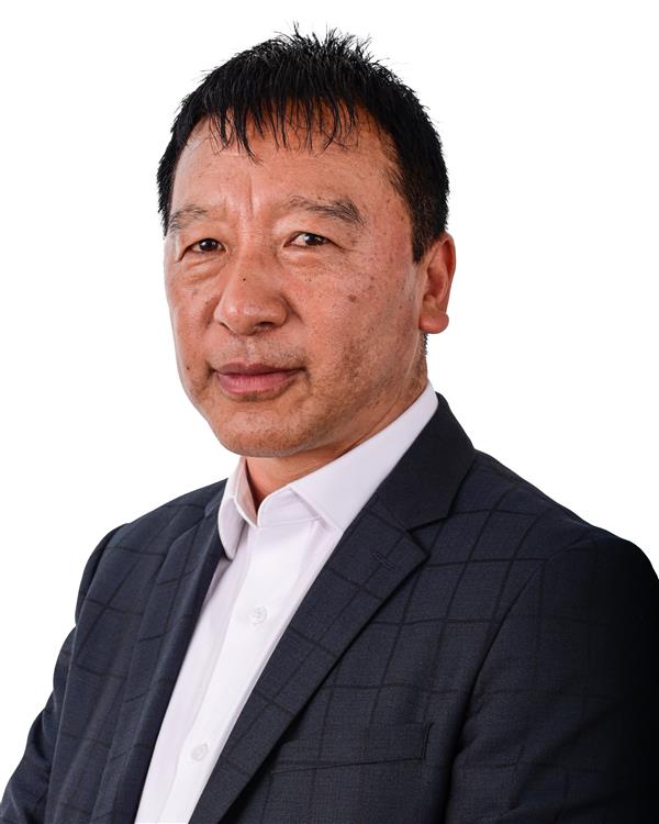 Shri Tshering Thendup Bhutia